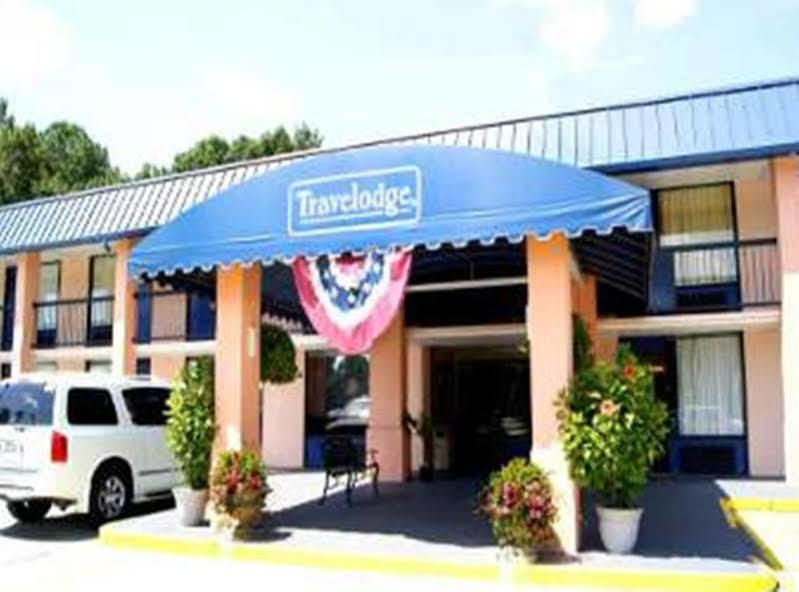 Travelodge By Wyndham Savannah Area/Richmond Hill Eksteriør bilde